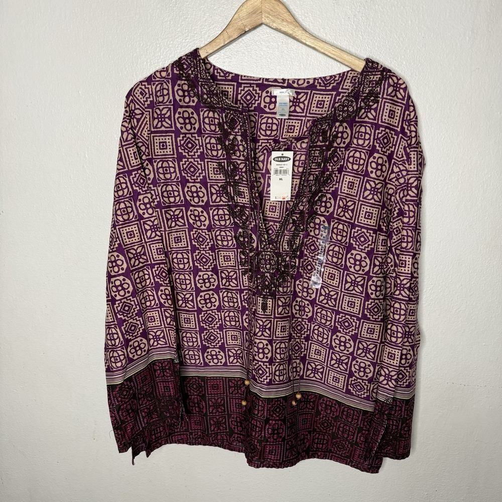 New Vintage Old‎ Navy Plum Embroidered V-neck Tunic Too Wooden Bead Women's XL